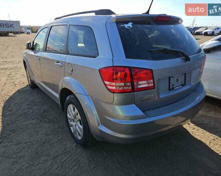 Сірий Додж Джорні, об'ємом двигуна 2.4 л та пробігом 209 тис. км за 8200 $, фото 12 на Automoto.ua