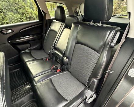 Додж Джорни 2016 в Днепре (Днепропетровске) на Automoto.ua Серый Додж Джорни, объемом двигателя 3.6 л и пробегом 201 тыс. км за 12999 $, фото 24 на Automoto.ua