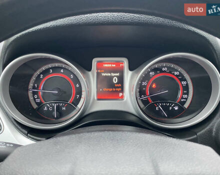 Серый Додж Джорни, объемом двигателя 3.6 л и пробегом 188 тыс. км за 9900 $, фото 16 на Automoto.ua