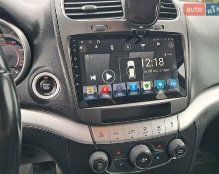 Серый Додж Джорни, объемом двигателя 2.36 л и пробегом 138 тыс. км за 12900 $, фото 8 на Automoto.ua