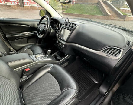 Додж Джорни 2016 в Днепре (Днепропетровске) на Automoto.ua Серый Додж Джорни, объемом двигателя 3.6 л и пробегом 201 тыс. км за 12999 $, фото 18 на Automoto.ua