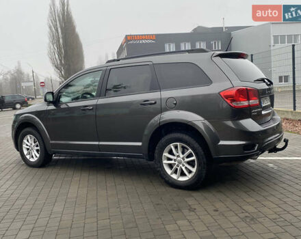 Серый Додж Джорни, объемом двигателя 3.6 л и пробегом 188 тыс. км за 9900 $, фото 7 на Automoto.ua