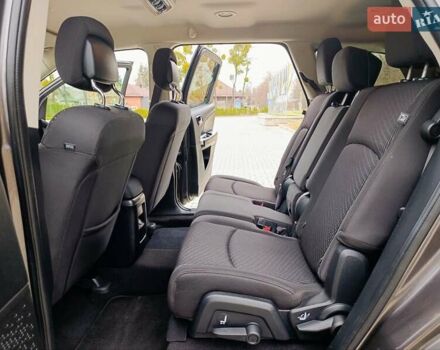 Сірий Додж Джорні, об'ємом двигуна 2.4 л та пробігом 153 тис. км за 10999 $, фото 14 на Automoto.ua