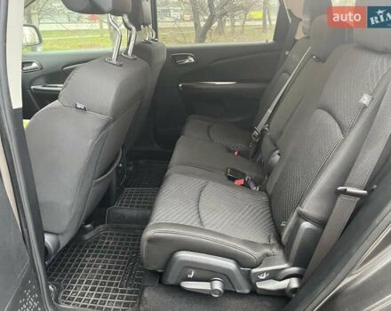 Серый Додж Джорни, объемом двигателя 2.36 л и пробегом 162 тыс. км за 11200 $, фото 15 на Automoto.ua