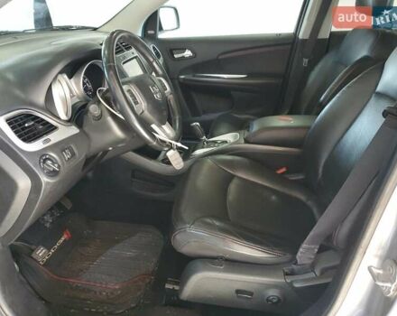 Серый Додж Джорни, объемом двигателя 0 л и пробегом 145 тыс. км за 1400 $, фото 6 на Automoto.ua