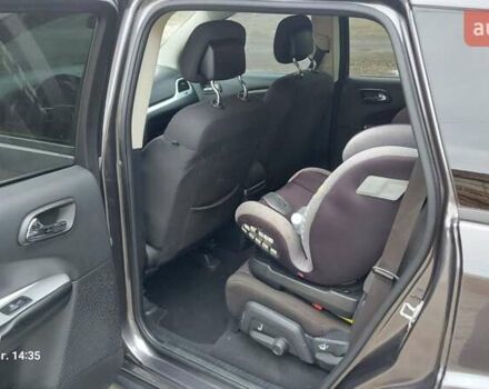 Серый Додж Джорни, объемом двигателя 2.36 л и пробегом 221 тыс. км за 11700 $, фото 13 на Automoto.ua