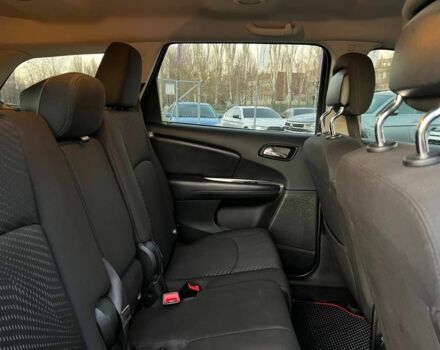 Сірий Додж Джорні, об'ємом двигуна 2.4 л та пробігом 88 тис. км за 10500 $, фото 19 на Automoto.ua