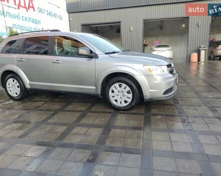 Серый Додж Джорни, объемом двигателя 2.4 л и пробегом 146 тыс. км за 10800 $, фото 1 на Automoto.ua