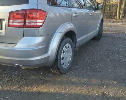 Серый Додж Джорни, объемом двигателя 0 л и пробегом 261 тыс. км за 9000 $, фото 6 на Automoto.ua