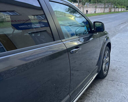 Серый Додж Джорни, объемом двигателя 3.6 л и пробегом 221 тыс. км за 13600 $, фото 7 на Automoto.ua