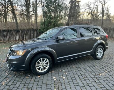 Серый Додж Джорни, объемом двигателя 2.4 л и пробегом 117 тыс. км за 10200 $, фото 2 на Automoto.ua