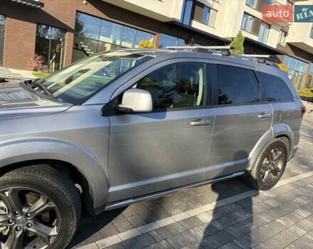 Серый Додж Джорни, объемом двигателя 2.36 л и пробегом 167 тыс. км за 10900 $, фото 3 на Automoto.ua