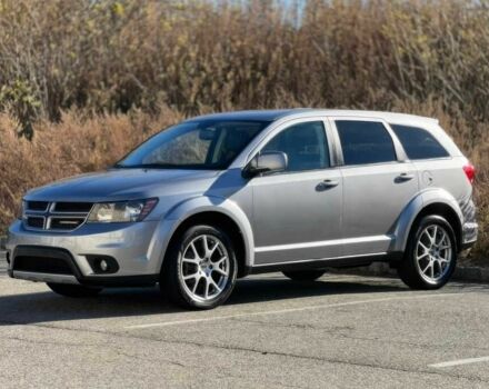 Серый Додж Джорни, объемом двигателя 3.6 л и пробегом 63 тыс. км за 6800 $, фото 2 на Automoto.ua