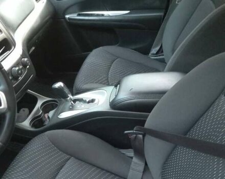 Сірий Додж Джорні, об'ємом двигуна 2.36 л та пробігом 104 тис. км за 10800 $, фото 8 на Automoto.ua