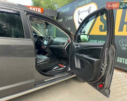 Серый Додж Джорни, объемом двигателя 3.6 л и пробегом 135 тыс. км за 16100 $, фото 36 на Automoto.ua