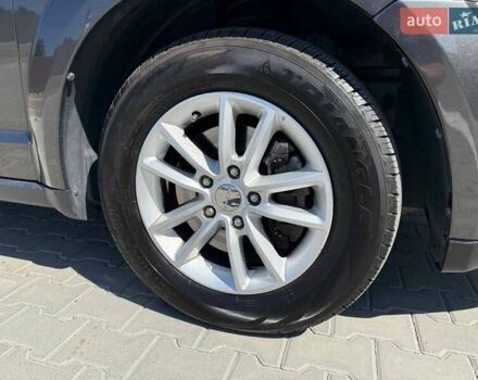 Серый Додж Джорни, объемом двигателя 3.6 л и пробегом 159 тыс. км за 15400 $, фото 6 на Automoto.ua