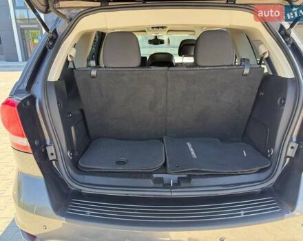 Серый Додж Джорни, объемом двигателя 3.6 л и пробегом 159 тыс. км за 15400 $, фото 19 на Automoto.ua