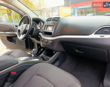 Сірий Додж Джорні, об'ємом двигуна 2.4 л та пробігом 153 тис. км за 10999 $, фото 18 на Automoto.ua