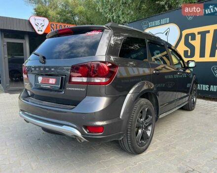 Серый Додж Джорни, объемом двигателя 3.6 л и пробегом 135 тыс. км за 16100 $, фото 8 на Automoto.ua