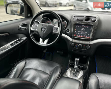 Додж Джорни 2017 в Львове на Automoto.ua Серый Додж Джорни, объемом двигателя 3.6 л и пробегом 184 тыс. км за 14500 $, фото 35 на Automoto.ua