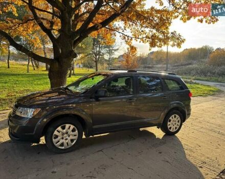 Сірий Додж Джорні, об'ємом двигуна 2.36 л та пробігом 164 тис. км за 8999 $, фото 3 на Automoto.ua