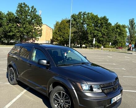 Сірий Додж Джорні, об'ємом двигуна 2.4 л та пробігом 115 тис. км за 13000 $, фото 1 на Automoto.ua