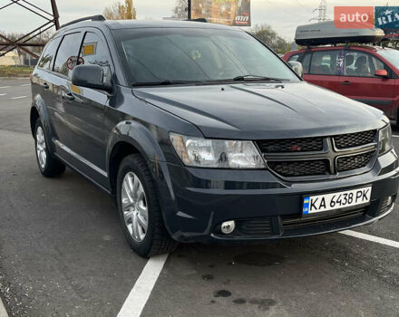 Серый Додж Джорни, объемом двигателя 2.4 л и пробегом 174 тыс. км за 10800 $, фото 5 на Automoto.ua