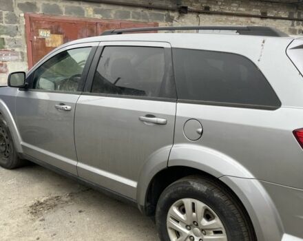 Серый Додж Джорни, объемом двигателя 2.4 л и пробегом 209 тыс. км за 8200 $, фото 3 на Automoto.ua