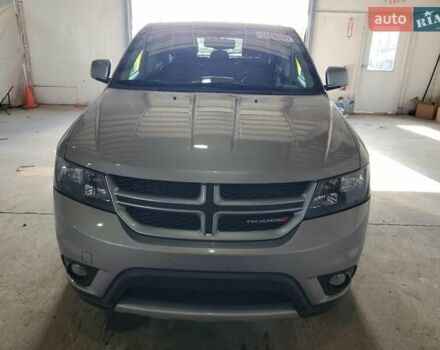 Серый Додж Джорни, объемом двигателя 0 л и пробегом 145 тыс. км за 1400 $, фото 4 на Automoto.ua