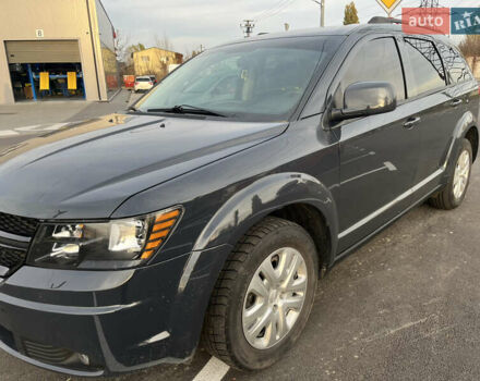 Серый Додж Джорни, объемом двигателя 2.4 л и пробегом 174 тыс. км за 10800 $, фото 7 на Automoto.ua