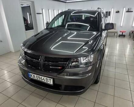 Серый Додж Джорни, объемом двигателя 2.36 л и пробегом 190 тыс. км за 14500 $, фото 3 на Automoto.ua