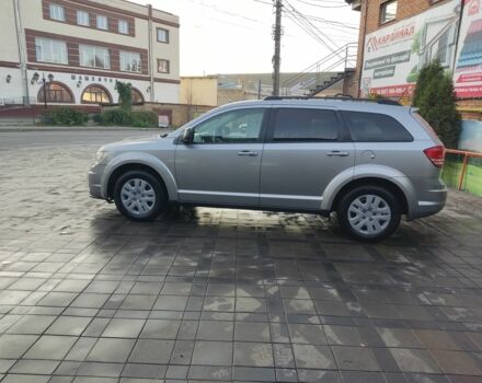 Серый Додж Джорни, объемом двигателя 2.4 л и пробегом 146 тыс. км за 10800 $, фото 6 на Automoto.ua