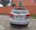 Серый Додж Джорни, объемом двигателя 2.36 л и пробегом 156 тыс. км за 10500 $, фото 5 на Automoto.ua