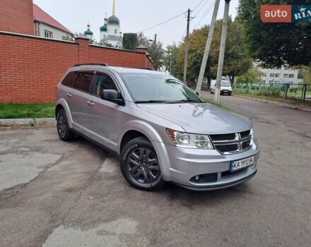 Серый Додж Джорни, объемом двигателя 2.36 л и пробегом 156 тыс. км за 10500 $, фото 9 на Automoto.ua