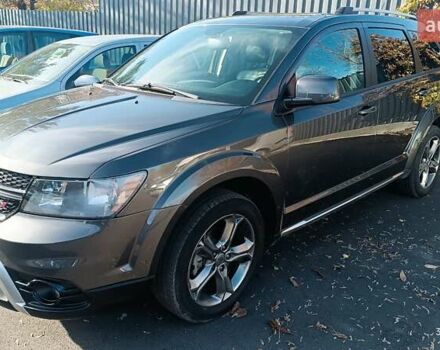 Серый Додж Джорни, объемом двигателя 3.6 л и пробегом 162 тыс. км за 13500 $, фото 2 на Automoto.ua