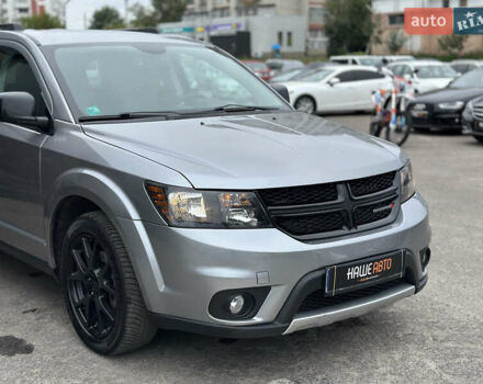 Додж Джорни 2017 в Львове на Automoto.ua Серый Додж Джорни, объемом двигателя 3.6 л и пробегом 184 тыс. км за 14500 $, фото 10 на Automoto.ua