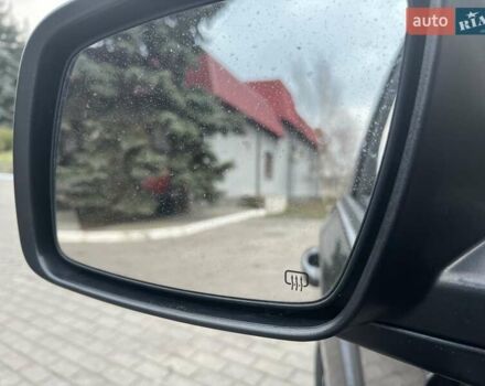 Серый Додж Джорни, объемом двигателя 2.36 л и пробегом 162 тыс. км за 11200 $, фото 7 на Automoto.ua