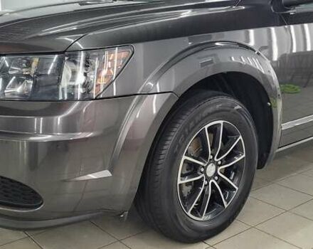 Серый Додж Джорни, объемом двигателя 2.36 л и пробегом 190 тыс. км за 14500 $, фото 6 на Automoto.ua