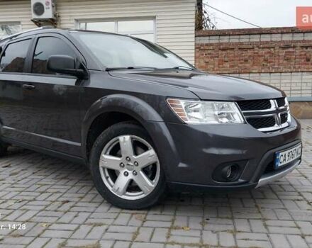 Серый Додж Джорни, объемом двигателя 2.36 л и пробегом 221 тыс. км за 11700 $, фото 1 на Automoto.ua