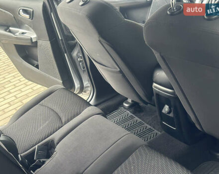 Серый Додж Джорни, объемом двигателя 2.4 л и пробегом 278 тыс. км за 10650 $, фото 17 на Automoto.ua