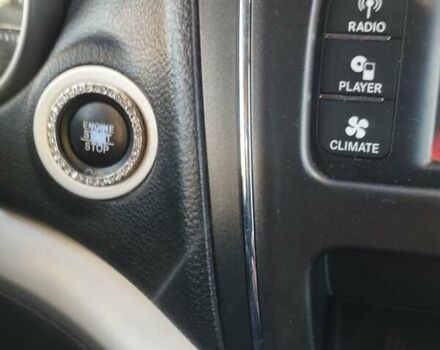 Серый Додж Джорни, объемом двигателя 0 л и пробегом 261 тыс. км за 9000 $, фото 19 на Automoto.ua