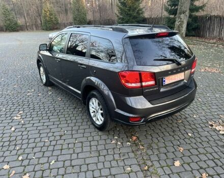 Серый Додж Джорни, объемом двигателя 2.4 л и пробегом 117 тыс. км за 10200 $, фото 3 на Automoto.ua