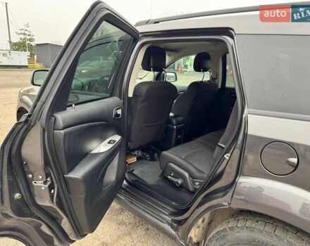 Серый Додж Джорни, объемом двигателя 2.36 л и пробегом 106 тыс. км за 15500 $, фото 12 на Automoto.ua