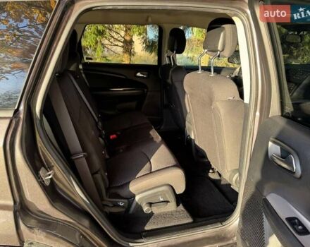 Сірий Додж Джорні, об'ємом двигуна 2.36 л та пробігом 164 тис. км за 8999 $, фото 12 на Automoto.ua