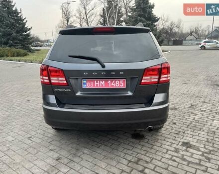 Серый Додж Джорни, объемом двигателя 2.36 л и пробегом 162 тыс. км за 11200 $, фото 3 на Automoto.ua