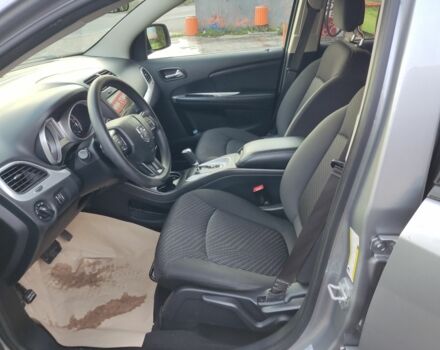 Серый Додж Джорни, объемом двигателя 2.4 л и пробегом 146 тыс. км за 10800 $, фото 9 на Automoto.ua