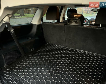 Сірий Додж Джорні, об'ємом двигуна 2.36 л та пробігом 117 тис. км за 10200 $, фото 17 на Automoto.ua