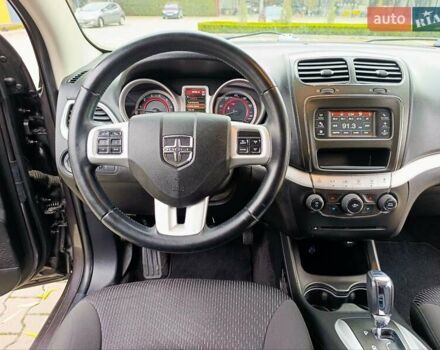 Сірий Додж Джорні, об'ємом двигуна 2.4 л та пробігом 153 тис. км за 10999 $, фото 21 на Automoto.ua