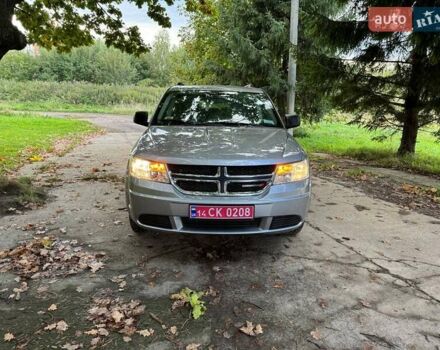 Сірий Додж Джорні, об'ємом двигуна 2.36 л та пробігом 177 тис. км за 10800 $, фото 16 на Automoto.ua