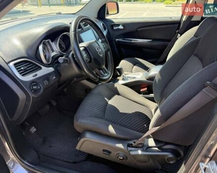 Серый Додж Джорни, объемом двигателя 3.6 л и пробегом 159 тыс. км за 15400 $, фото 15 на Automoto.ua